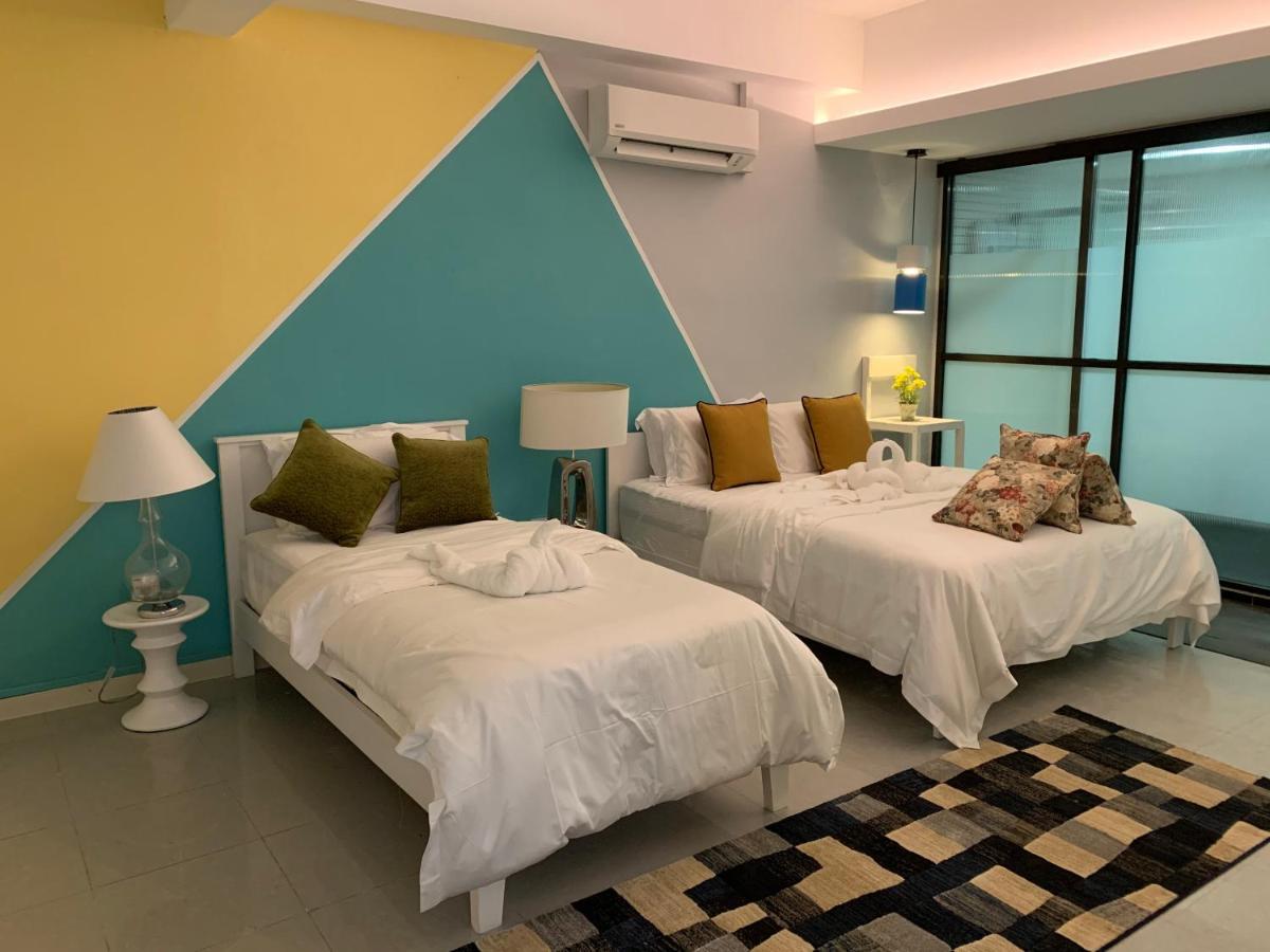 Mybed Homestay Паданг Бесар Екстериор снимка