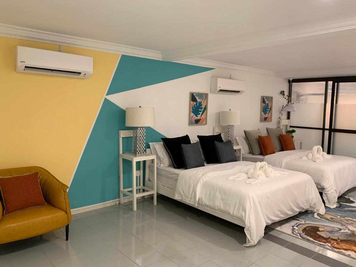 Mybed Homestay Паданг Бесар Екстериор снимка